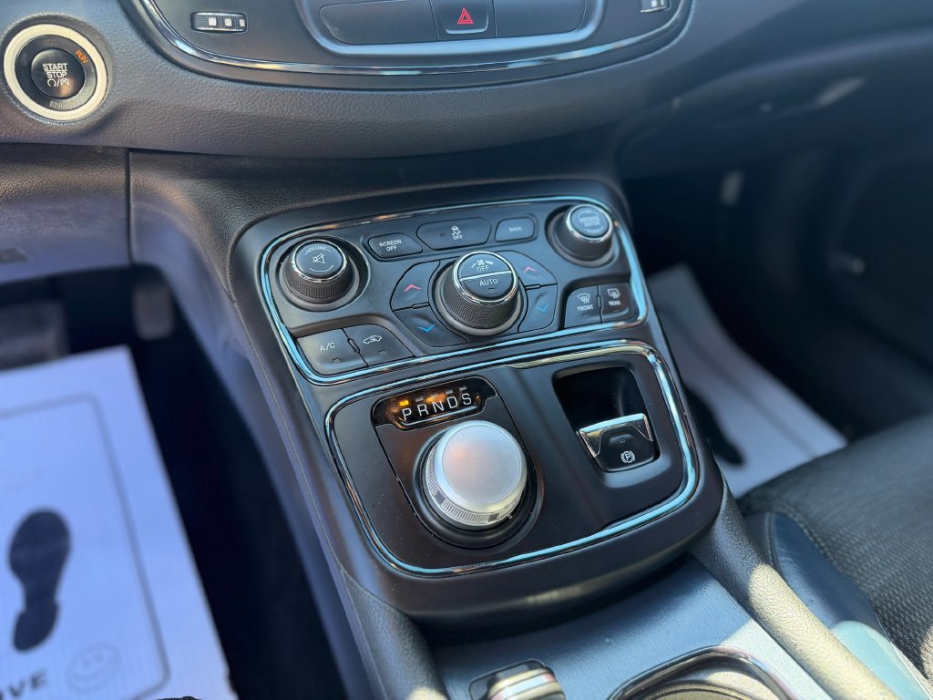 Used 2015 Chrysler 200 S w/ Navigation & Sound Group I FWD image 12