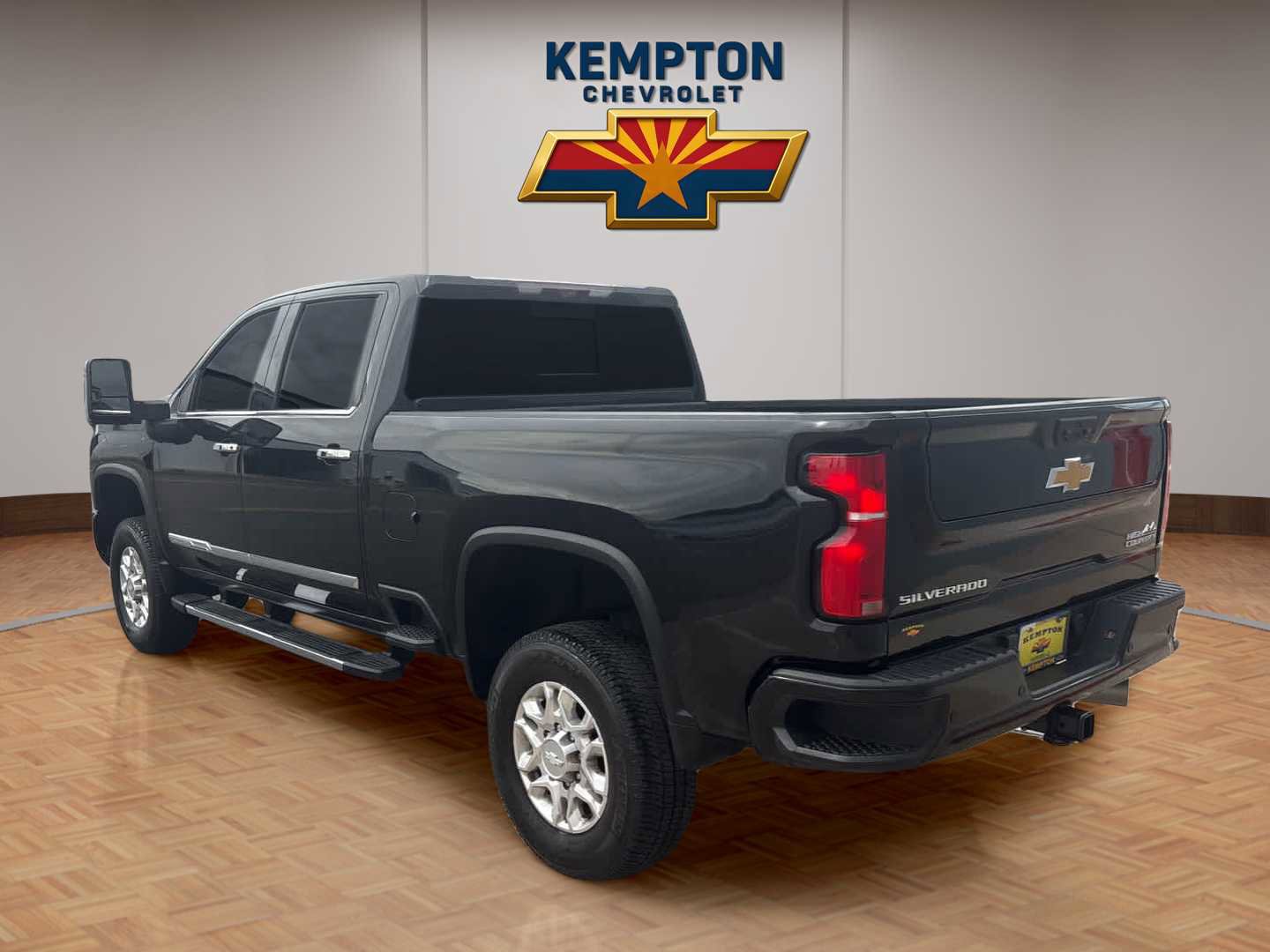 Used 2024 Chevrolet Silverado 2500 High Country w/ High Country Premium Package image 4