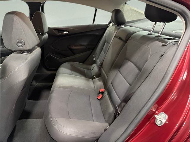 Used 2016 Chevrolet Cruze LT w/ Convenience Package FWD image 26