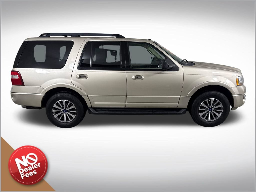 Used 2017 Ford Expedition XLT w/ Equipment Group 201A RWD image 2