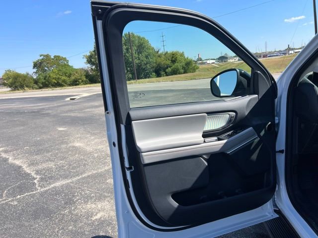 New 2025 Ford Expedition Max Active image 11