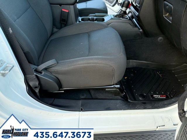 Used 2023 Jeep Wrangler Sahara w/ Cold Weather Group image 39