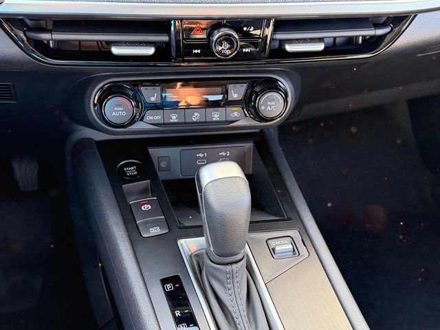 New 2026 Nissan Kicks SV w/ SV Premium Package FWD image 18