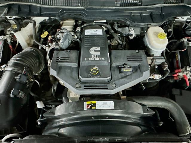 Used 2018 RAM 2500 Laramie w/ Convenience Group image 31