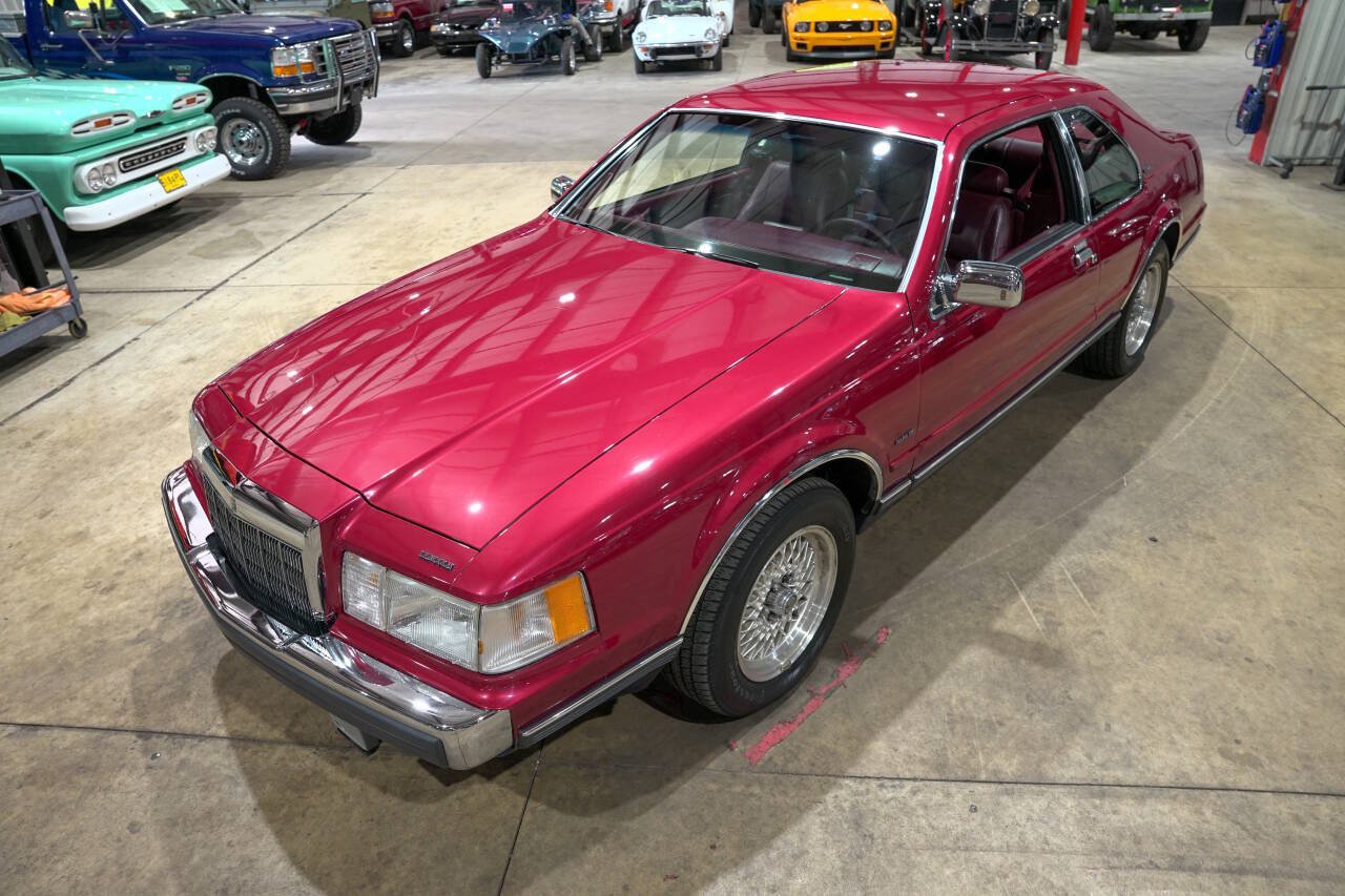 Used 1990 Lincoln Mark VII LSC RWD image 15