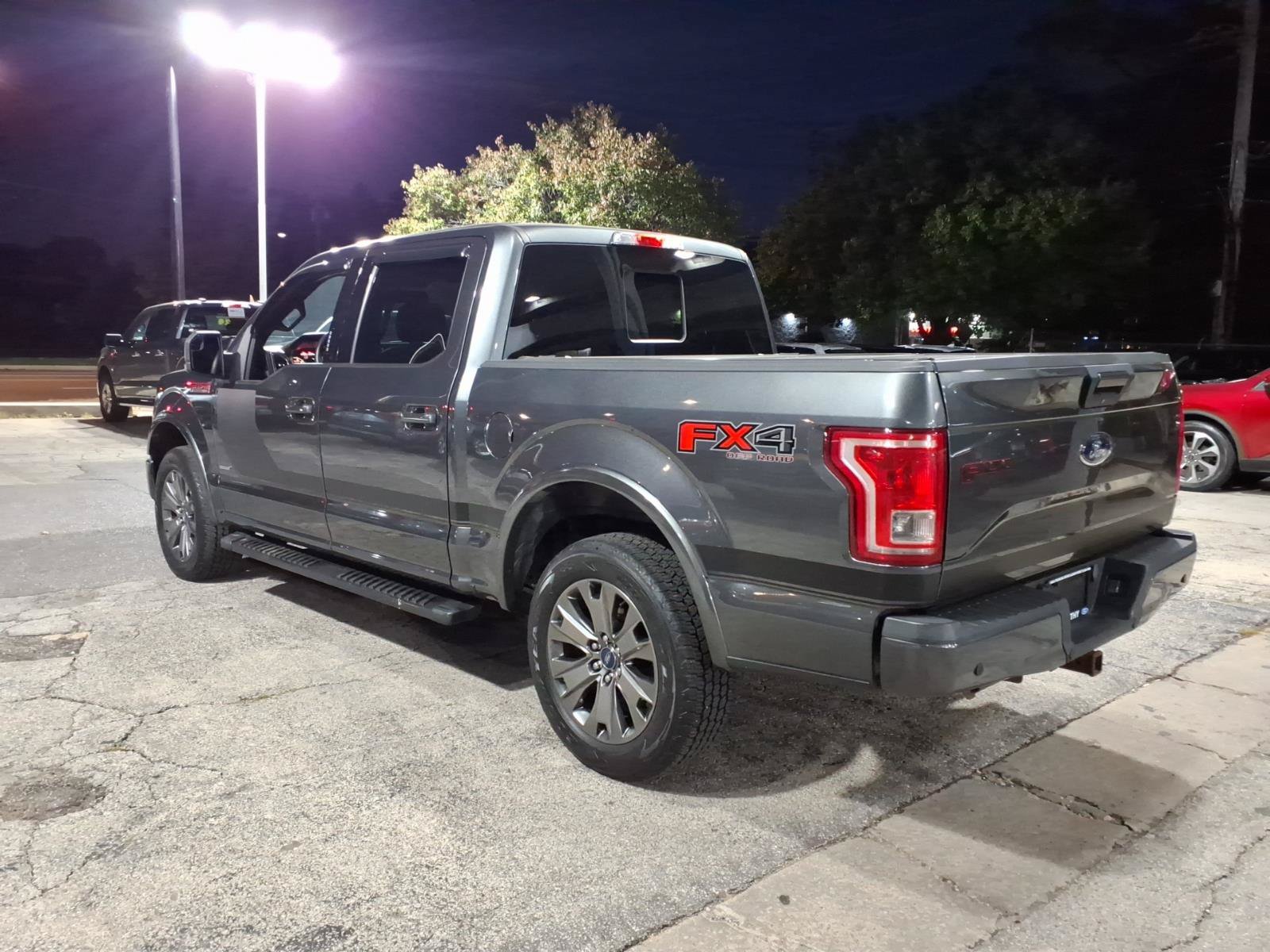 Used 2016 Ford F150 XLT w/ Equipment Group 302A Luxury AWD/4WD image 5