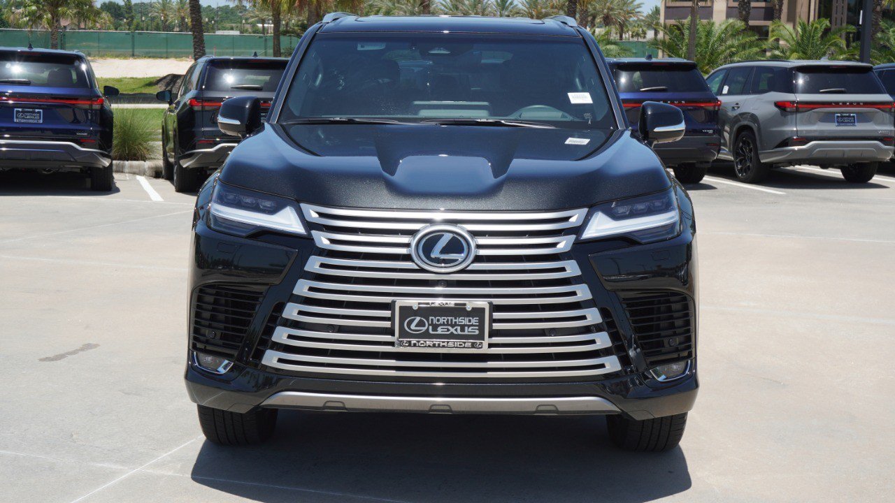 Certified 2026 Lexus LX 600 4WD w/ Accessory Package (Z1) image 2