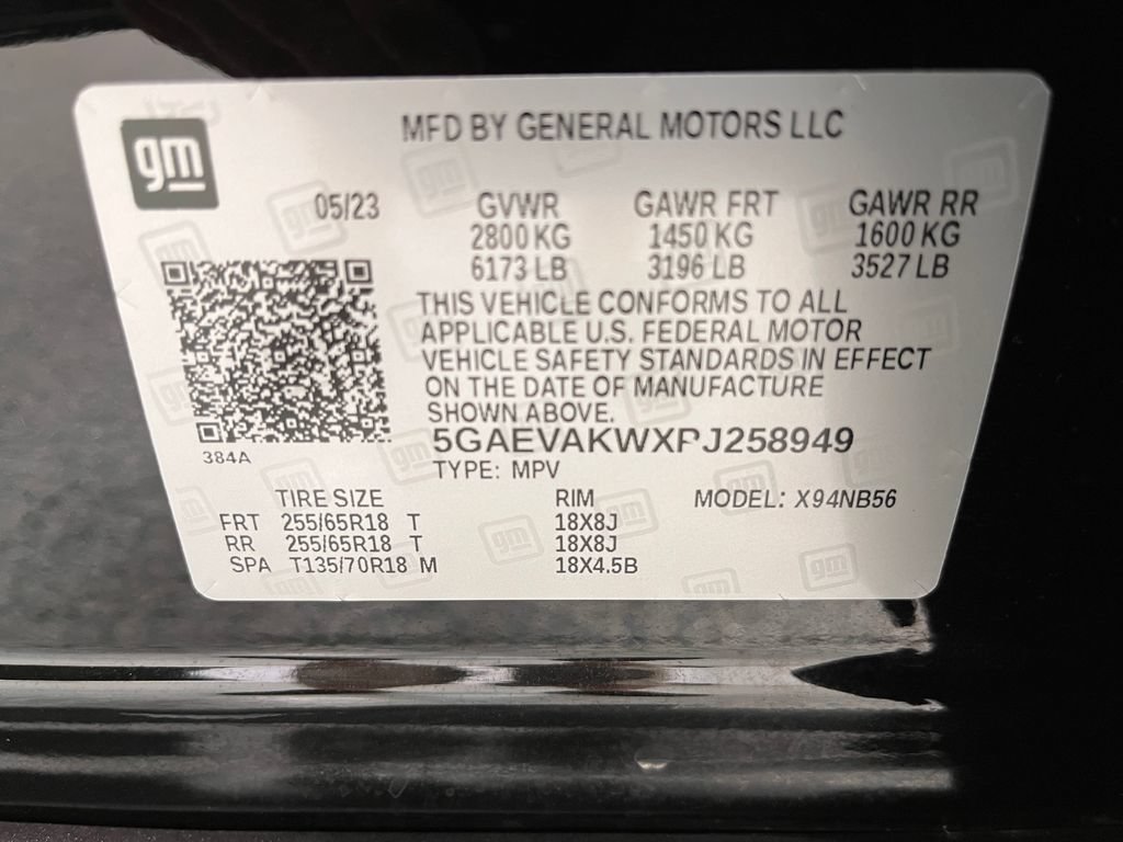 Used 2023 Buick Enclave Essence AWD/4WD image 37