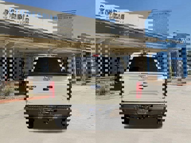 Used 2015 Ford F150 Lariat image 6