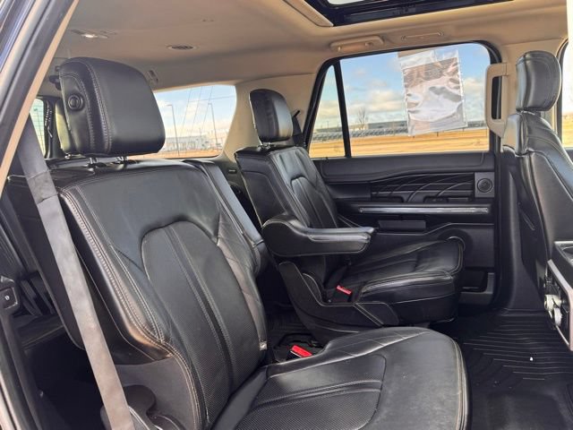 Used 2019 Ford Expedition Platinum AWD/4WD image 30