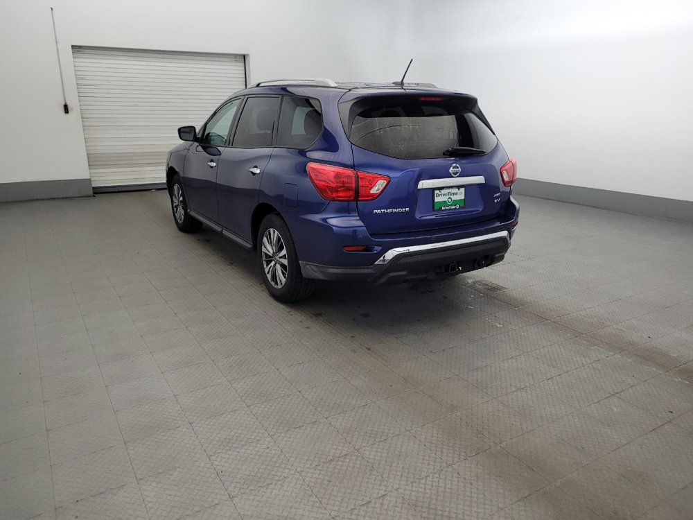 Used 2018 Nissan Pathfinder SV w/ SV Tech Package AWD/4WD image 5