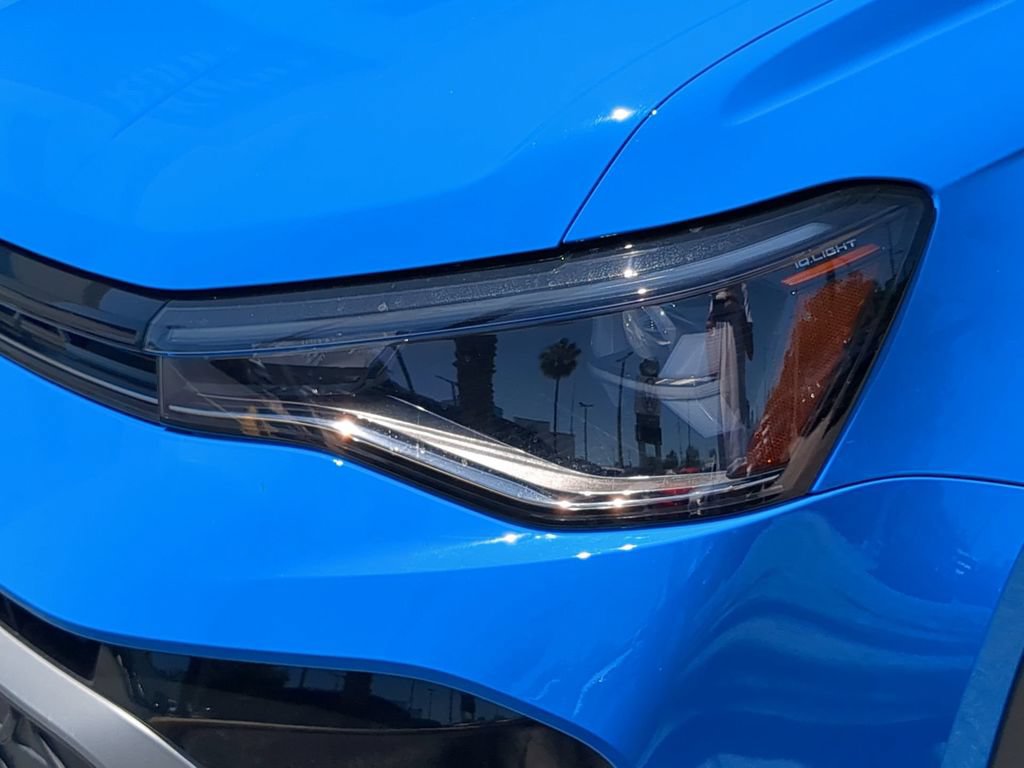 New 2026 Volkswagen Taos SE FWD image 7