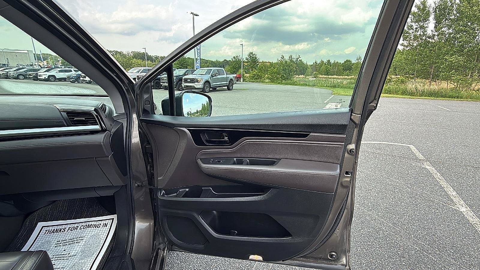 Used 2023 Honda Odyssey Touring image 15