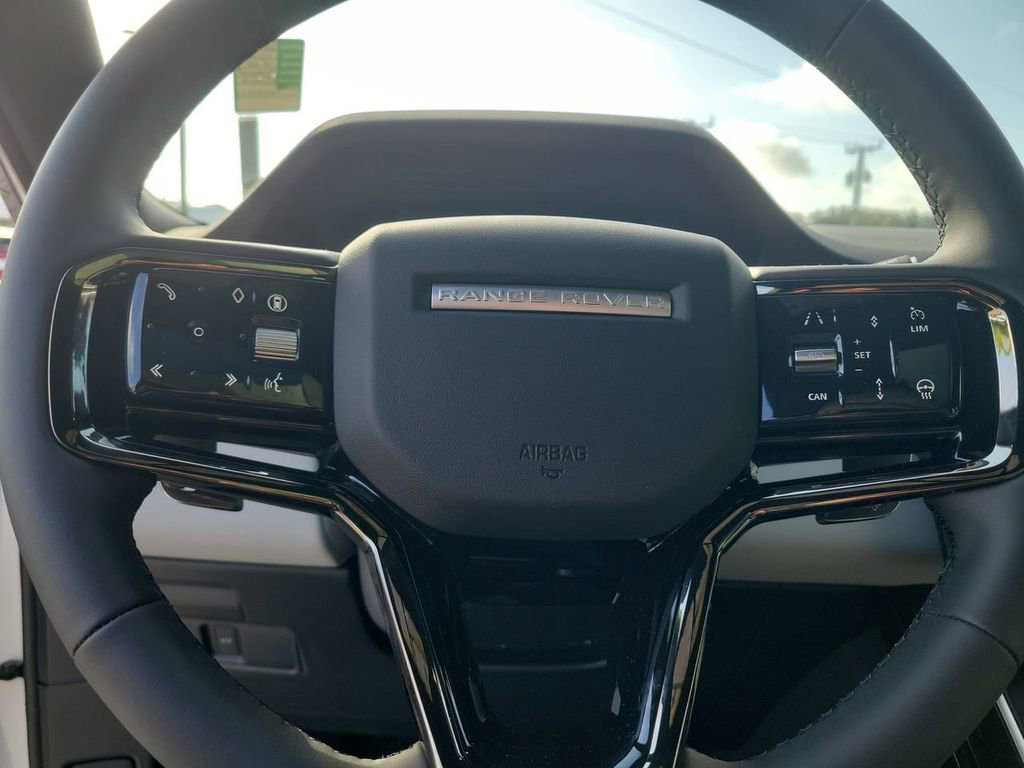 New 2026 Land Rover Range Rover Evoque Dynamic SE image 29