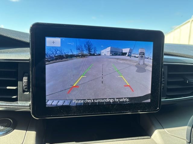 Used 2023 Ford Explorer XLT w/ Equipment Group 202A image 30