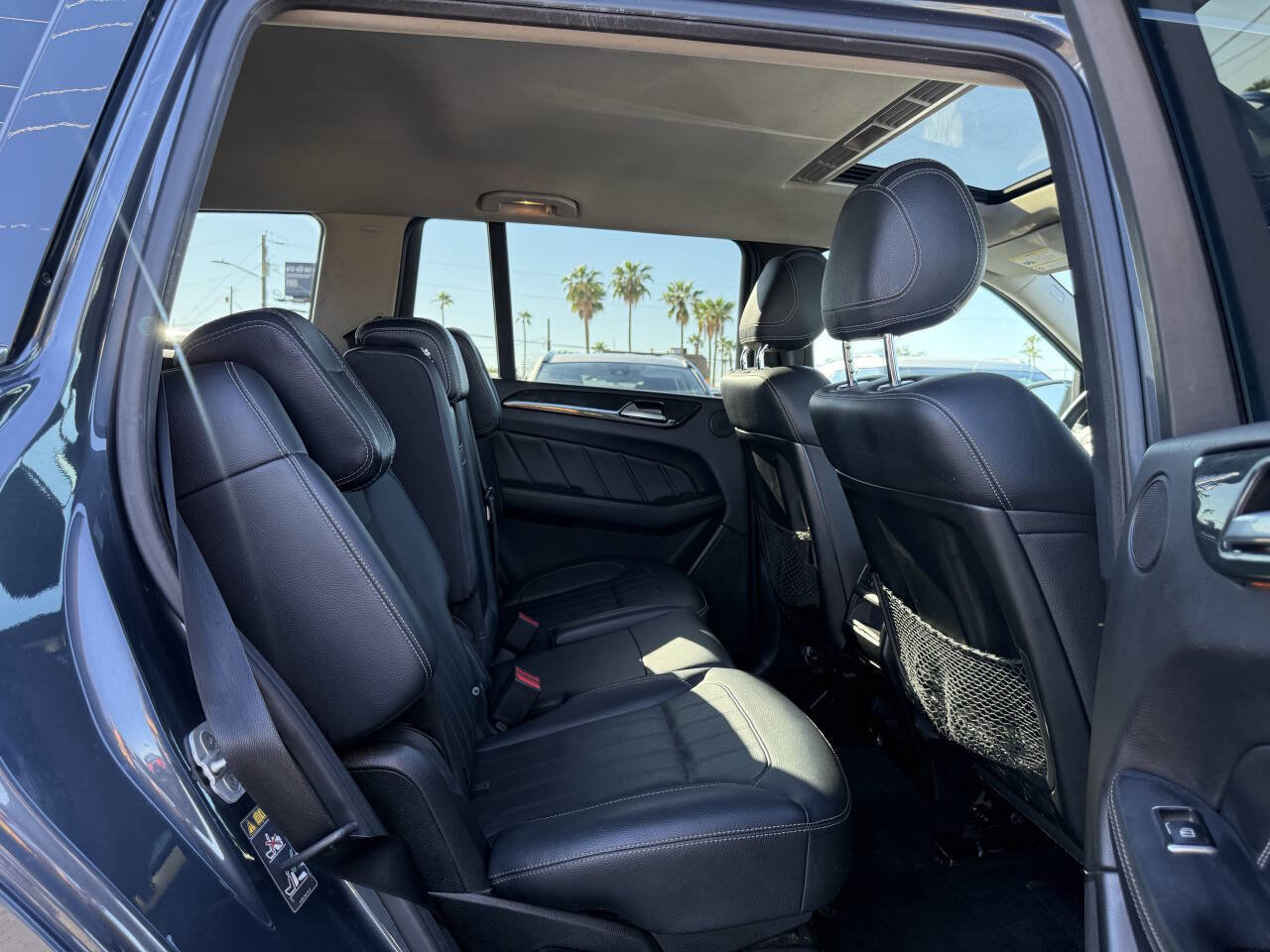 Used 2015 Mercedes-Benz GL 450 4MATIC image 31