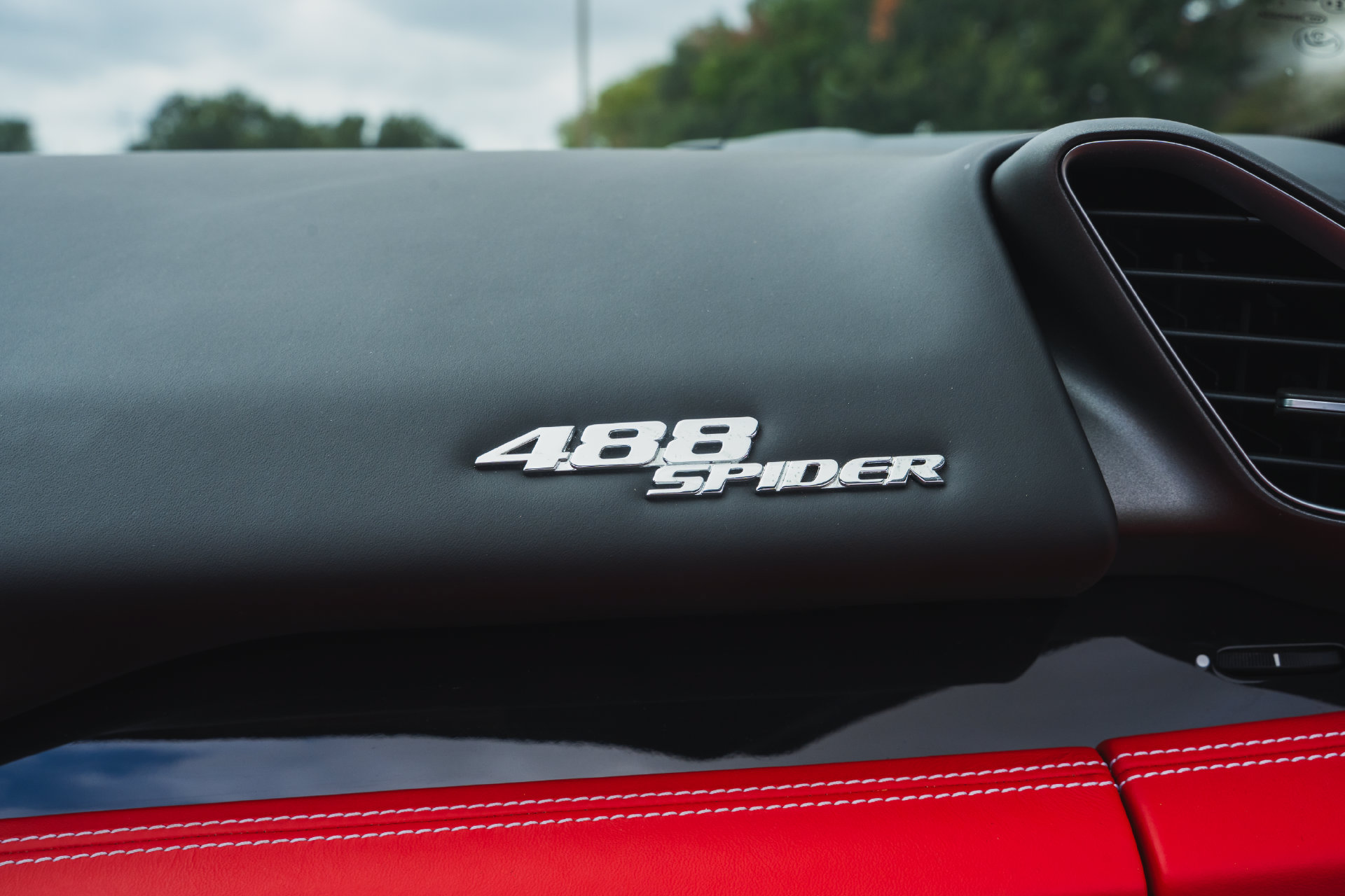 Used 2018 Ferrari 488 Spider RWD image 89