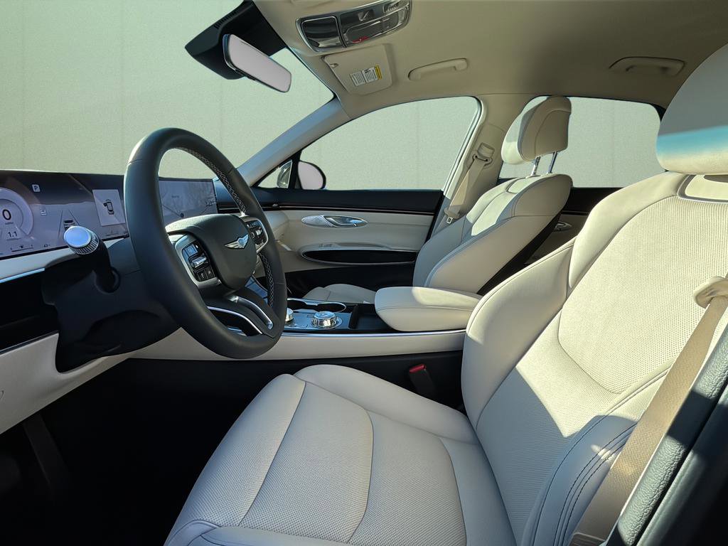 Certified 2026 Genesis GV70 2.5T image 18