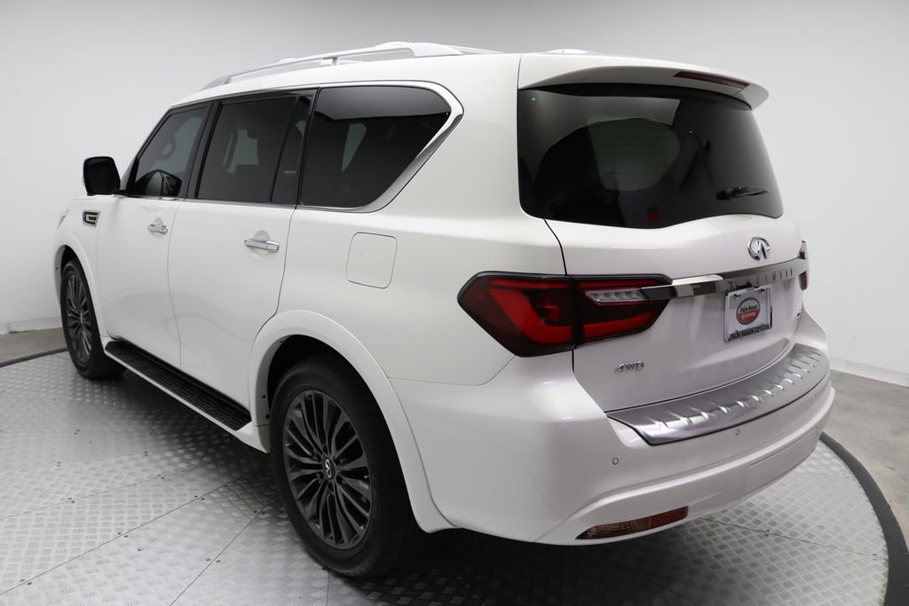 Used 2024 INFINITI QX80 Sensory image 11