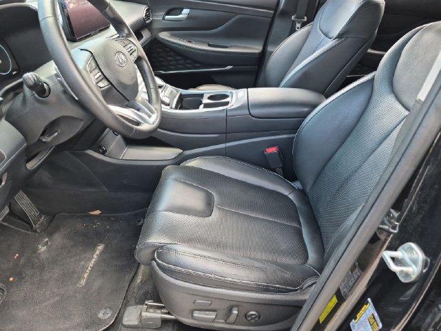 Used 2022 Hyundai Santa Fe Limited FWD image 11