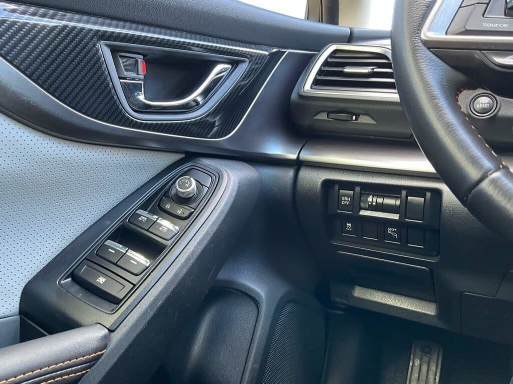 Used 2019 Subaru Crosstrek 2.0i Limited w/ Moonroof Package w/Navigation image 22