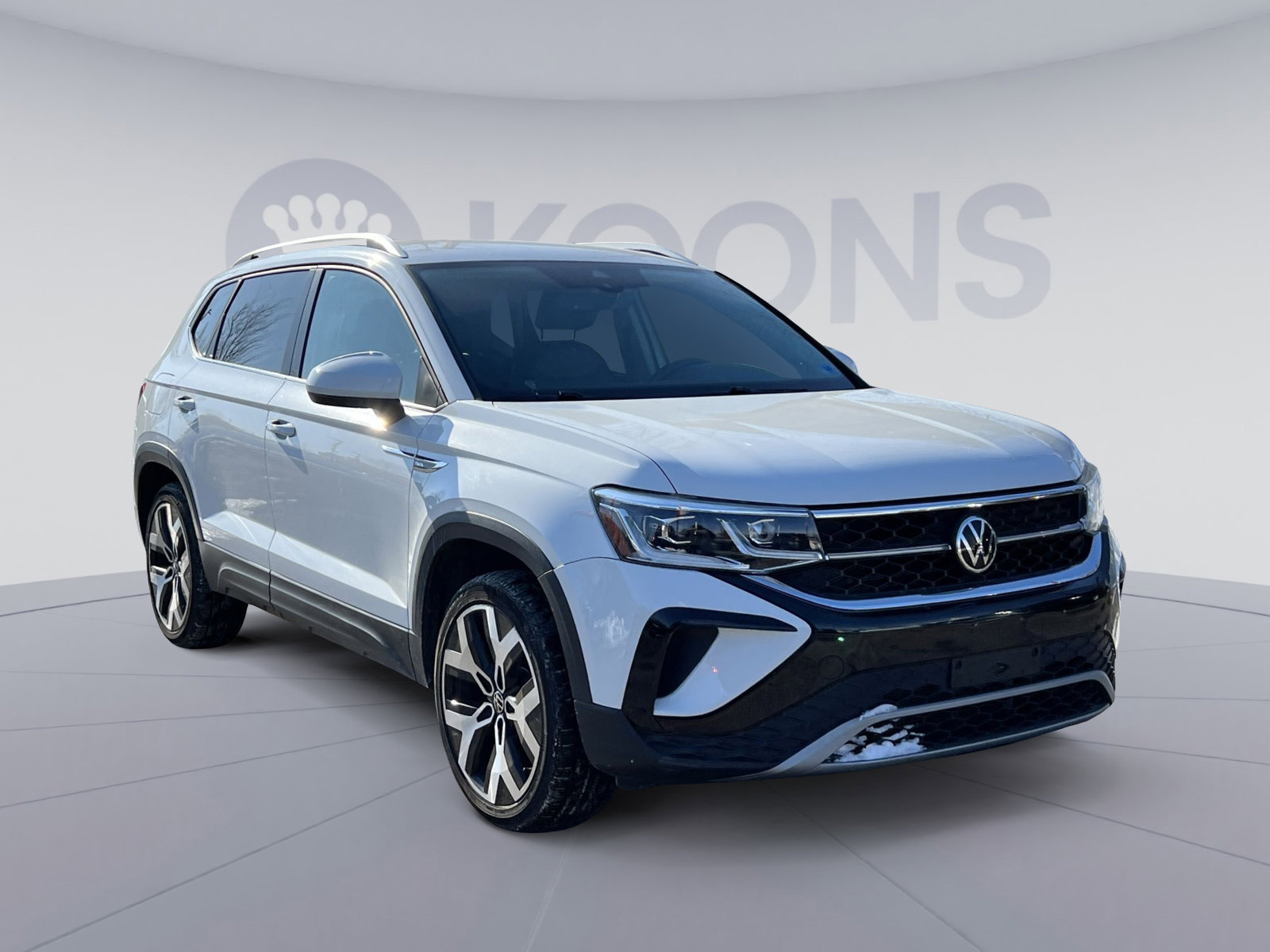 Used 2022 Volkswagen Taos SEL image 10