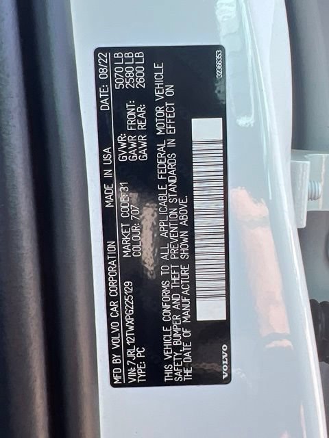 Used 2023 Volvo S60 B5 Plus AWD/4WD image 38
