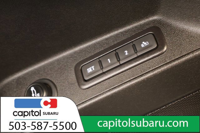 Used 2019 Chevrolet Equinox Premier AWD/4WD image 12