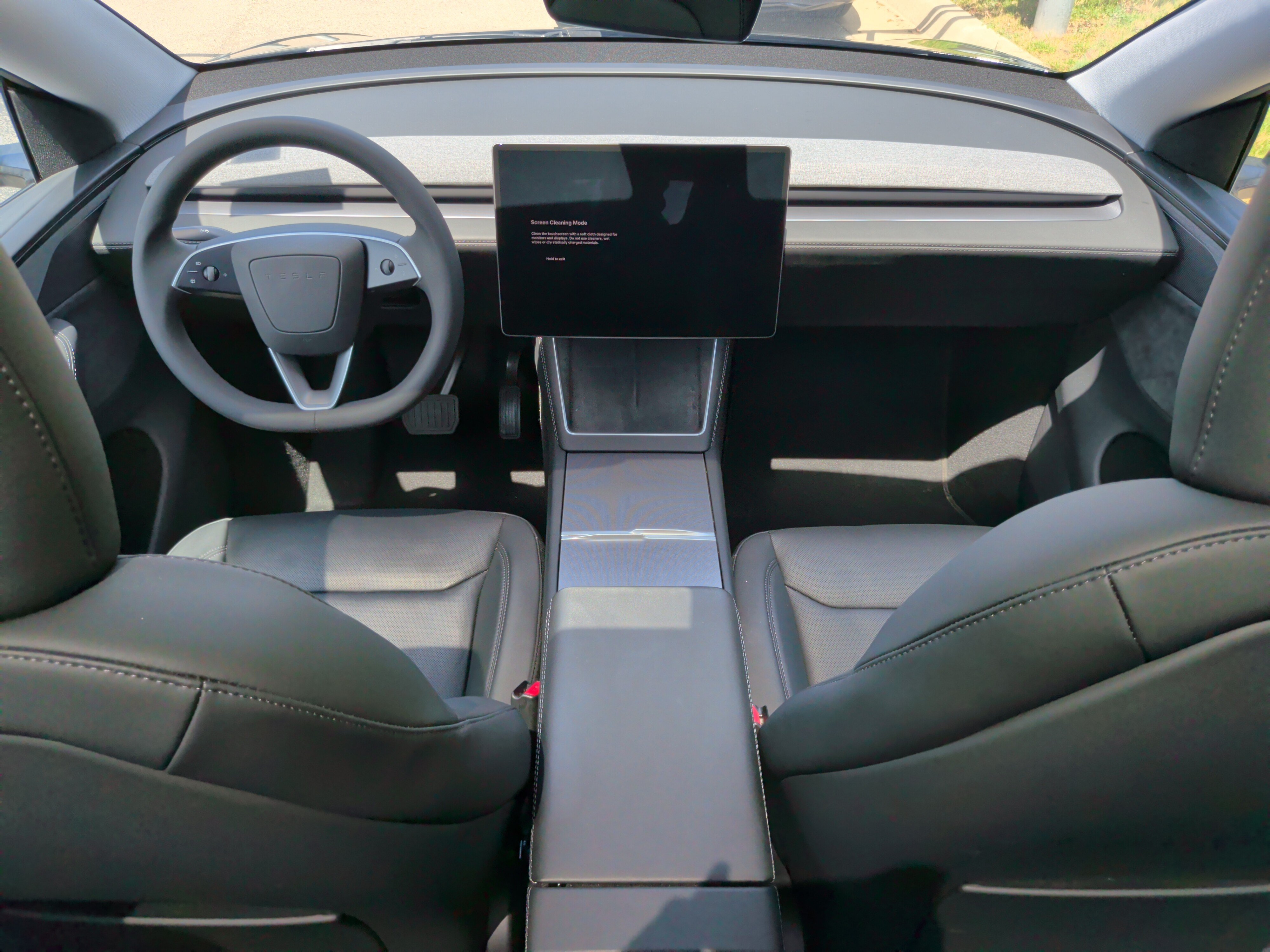 Used 2026 Tesla Model Y AWD image 29