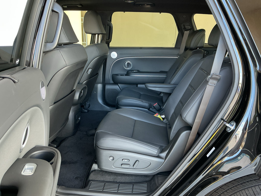 New 2026 Hyundai Palisade Calligraphy AWD/4WD image 12
