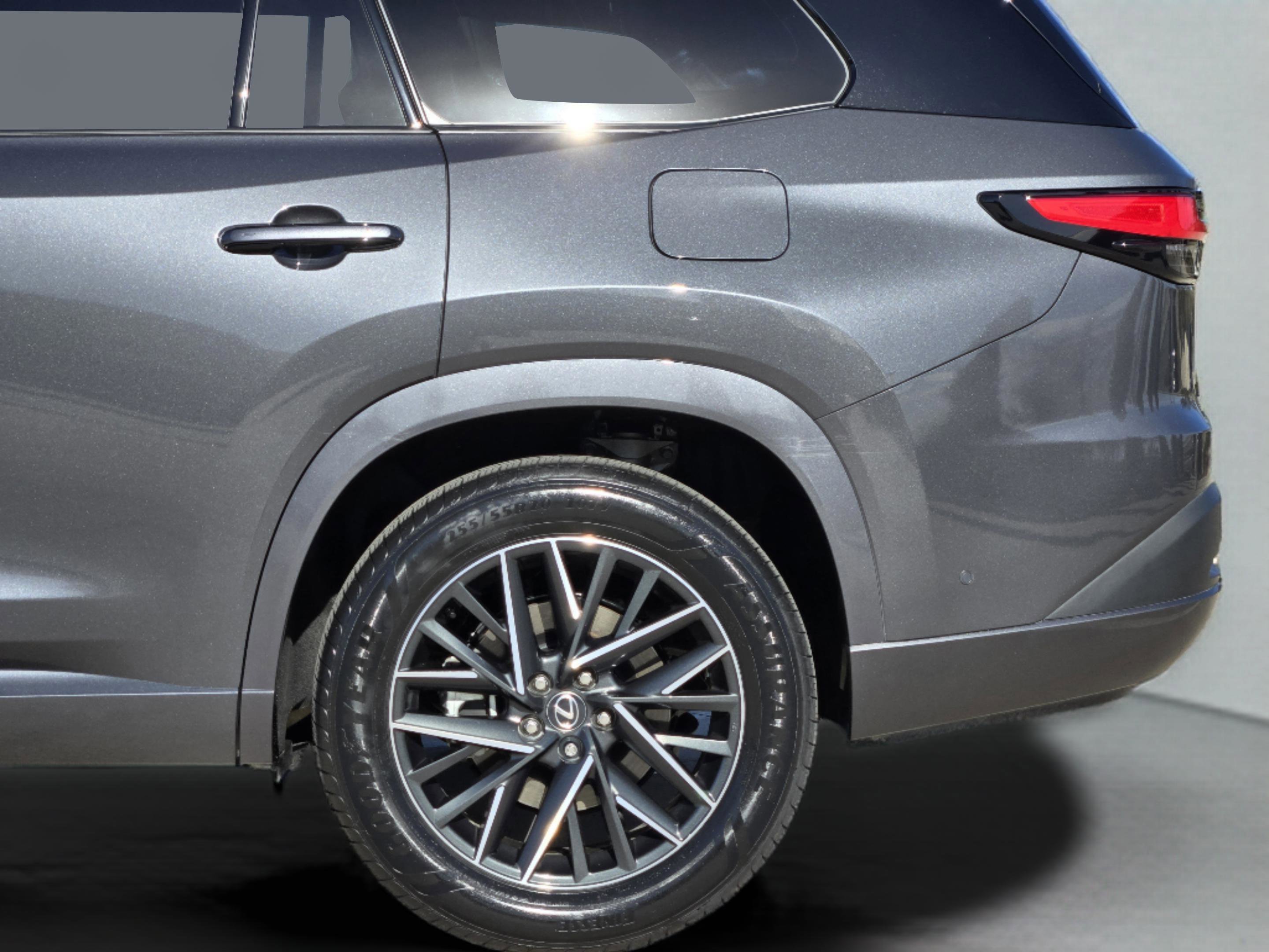 Used 2024 Lexus TX 350 FWD w/ Technology Package image 16