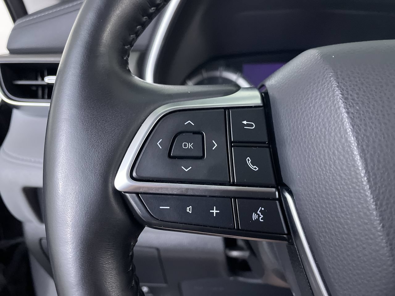 Used 2021 Toyota Highlander Limited AWD/4WD image 30