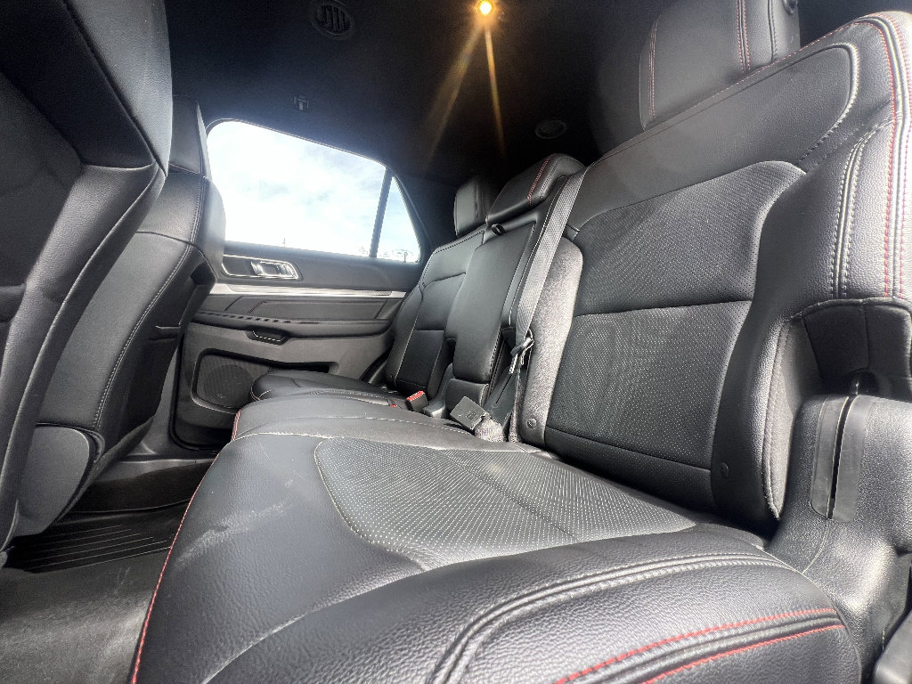 Certified 2018 Ford Explorer Sport image 34