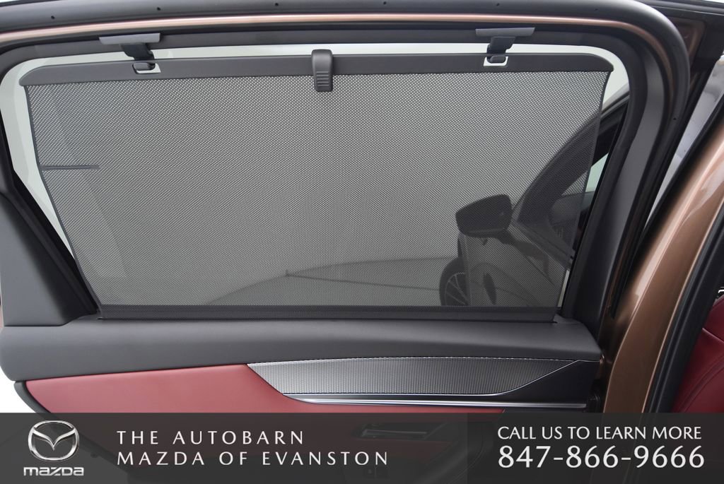 Used 2025 MAZDA CX-70 Plug-In Hybrid w/ Premium Plus image 33