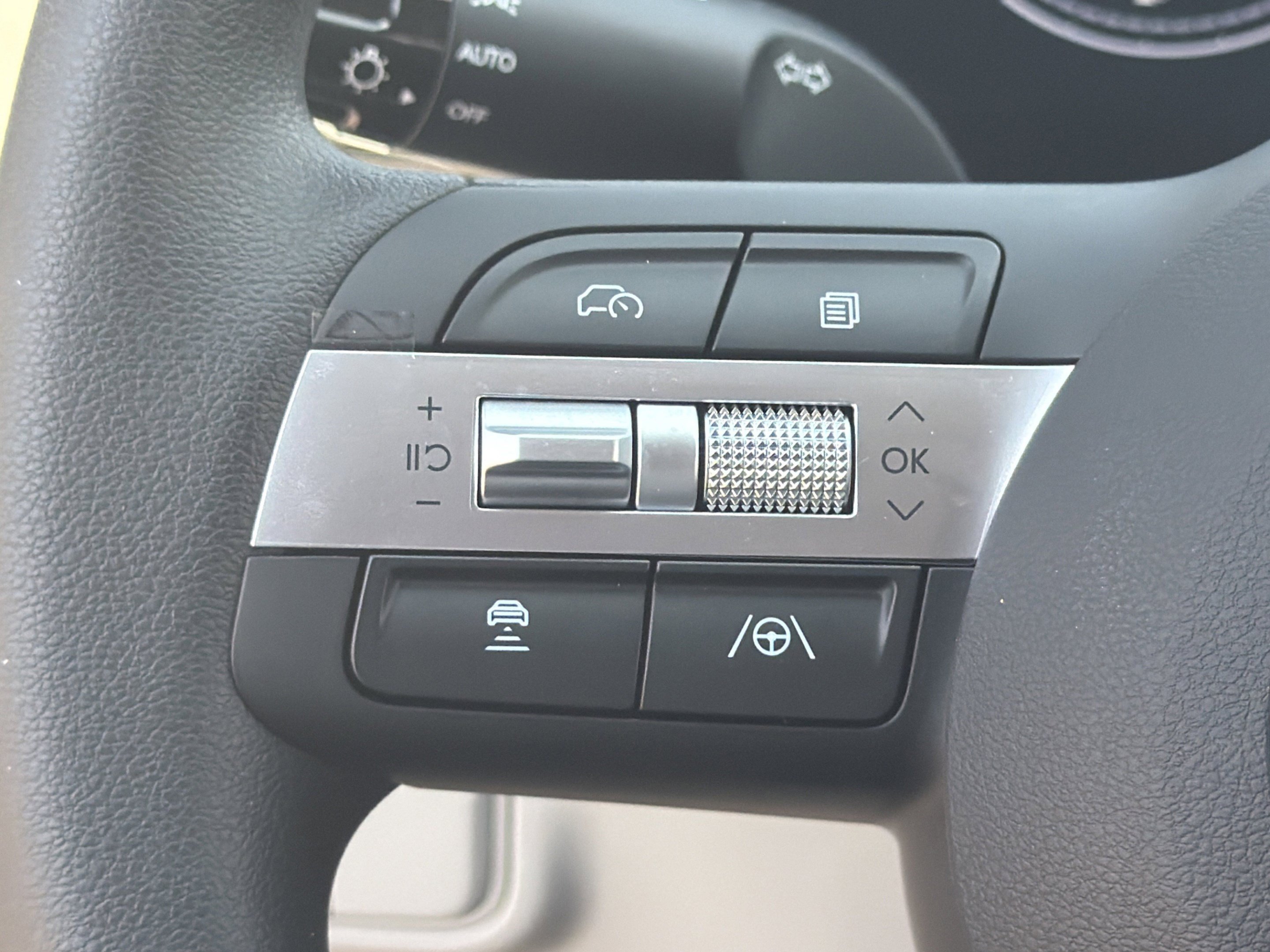 New 2026 Hyundai Tucson SE FWD image 17