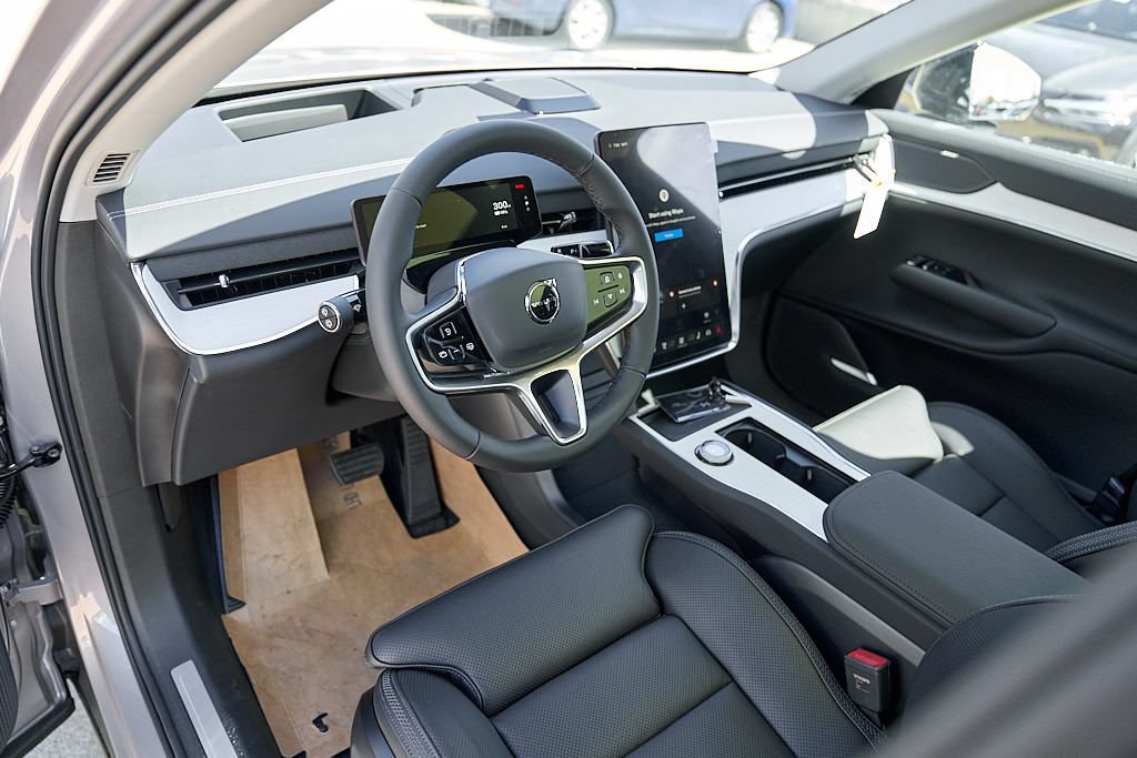 New 2026 Volvo EX90 Ultra AWD/4WD image 12