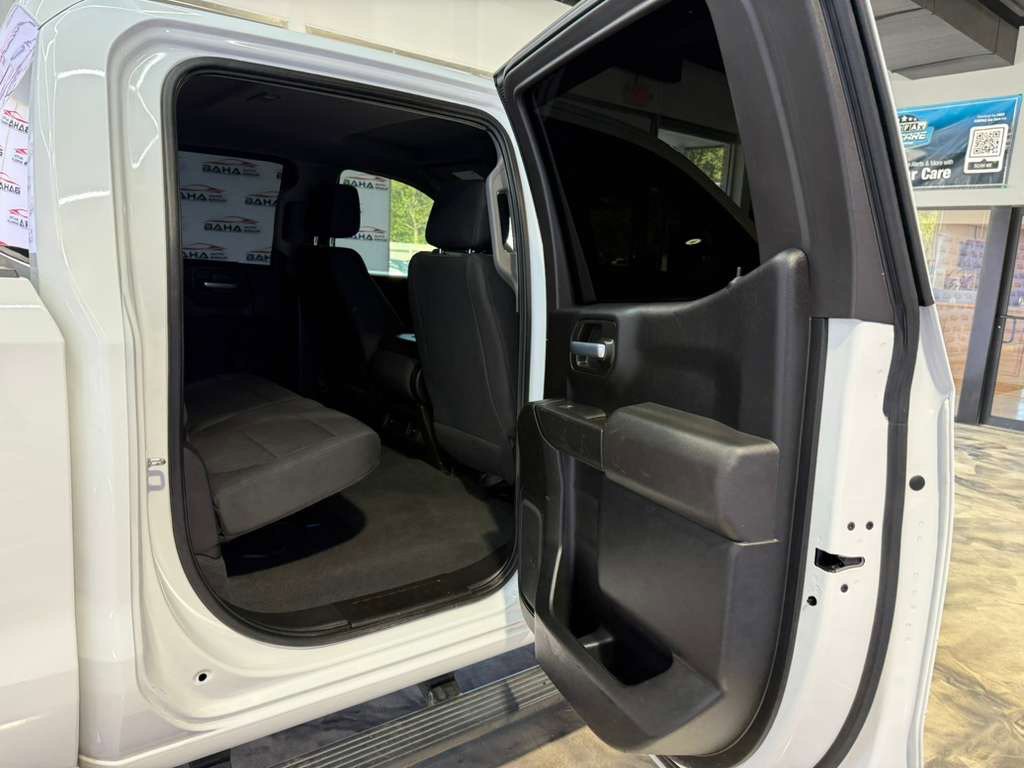 Used 2021 Chevrolet Silverado 1500 Custom w/ LPO, Dark Essentials Package AWD/4WD image 43