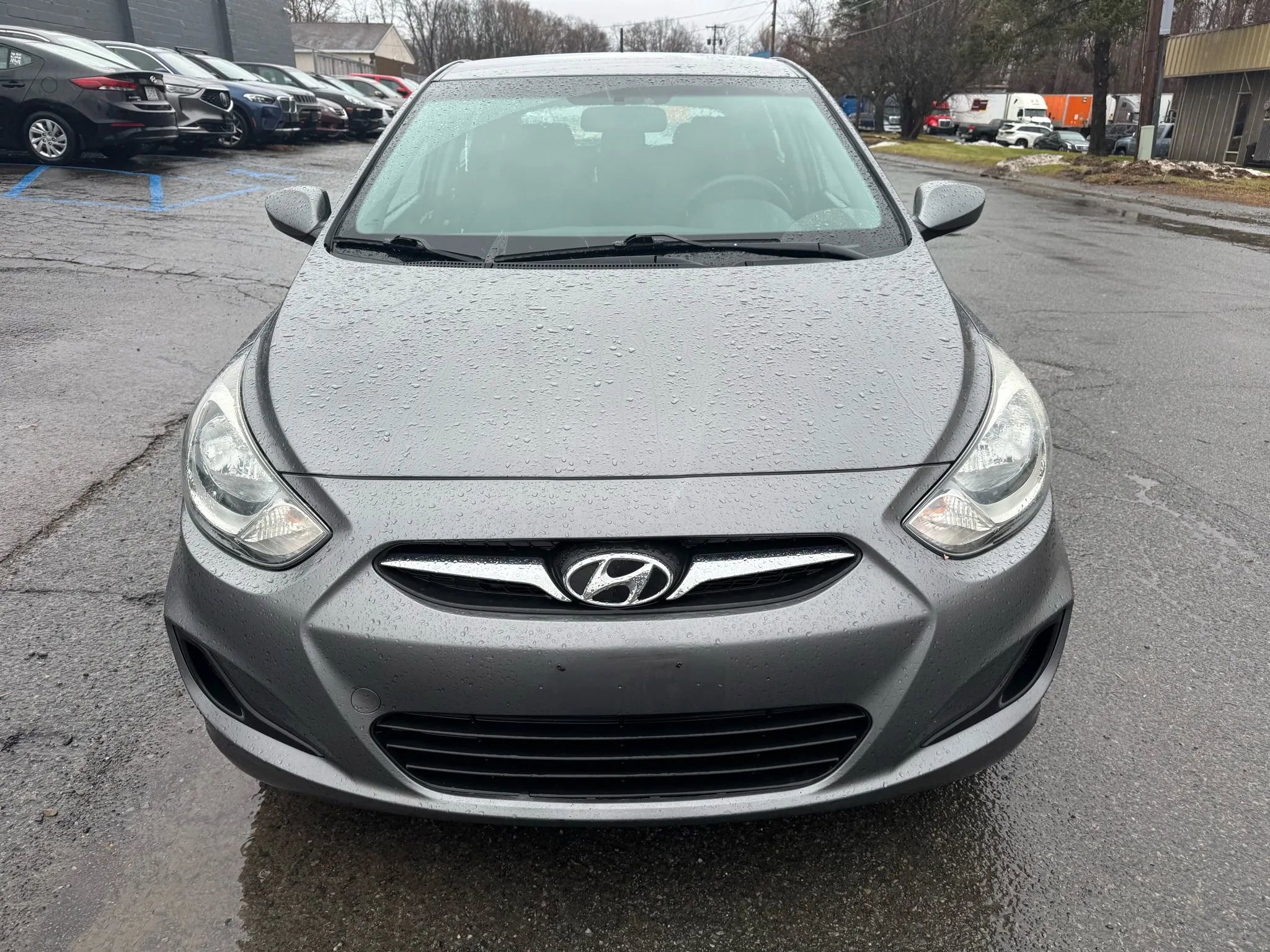 Used 2014 Hyundai Accent GS image 2
