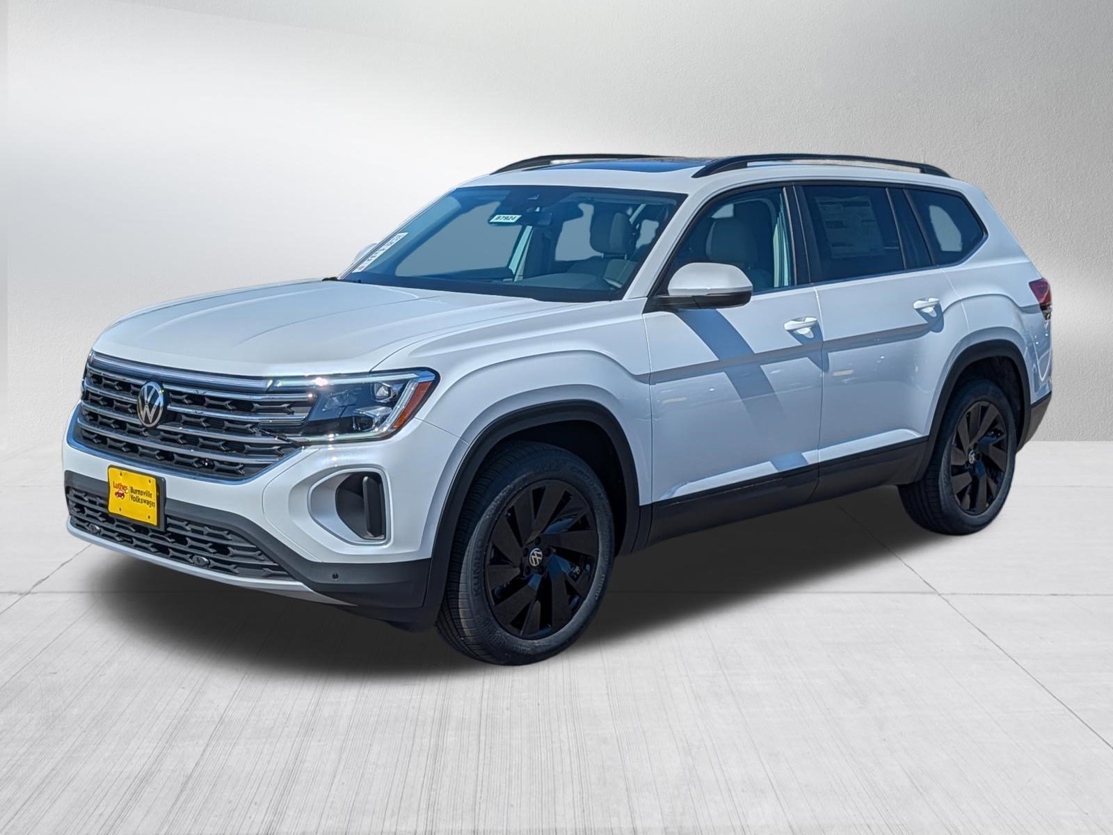 New 2026 Volkswagen Atlas SE image 2