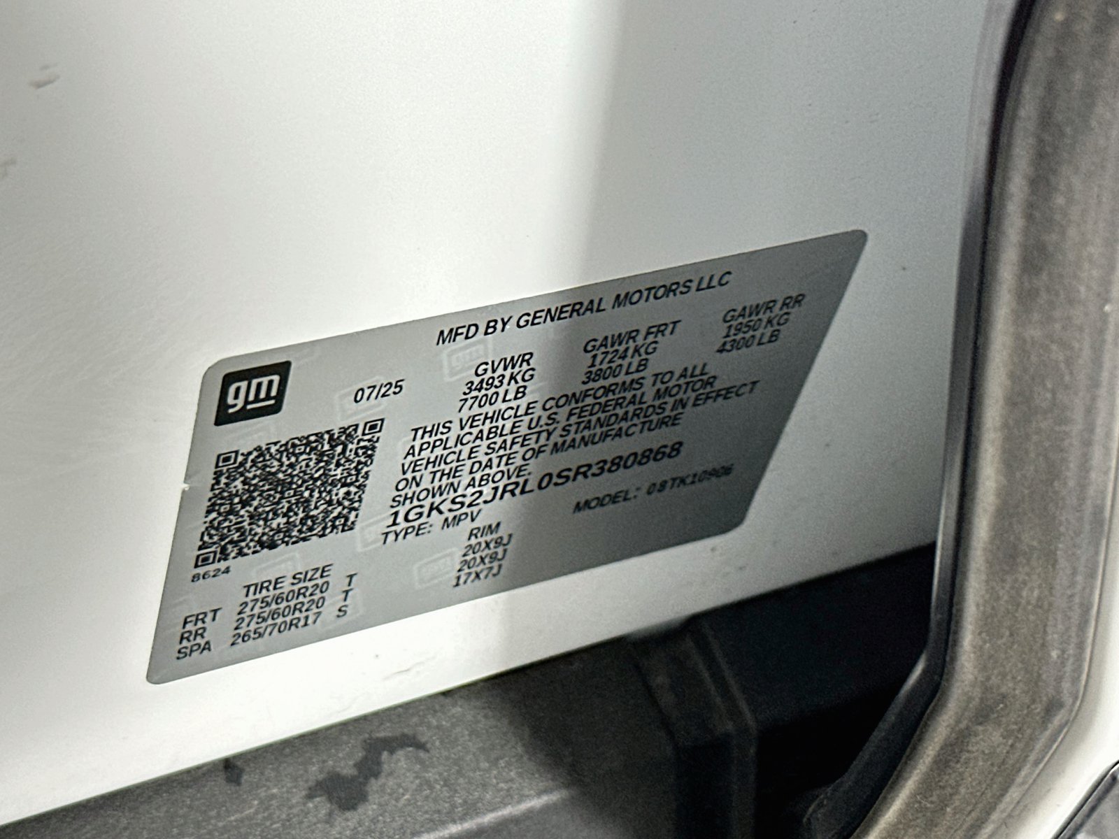 Used 2025 GMC Yukon XL Denali AWD/4WD image 35
