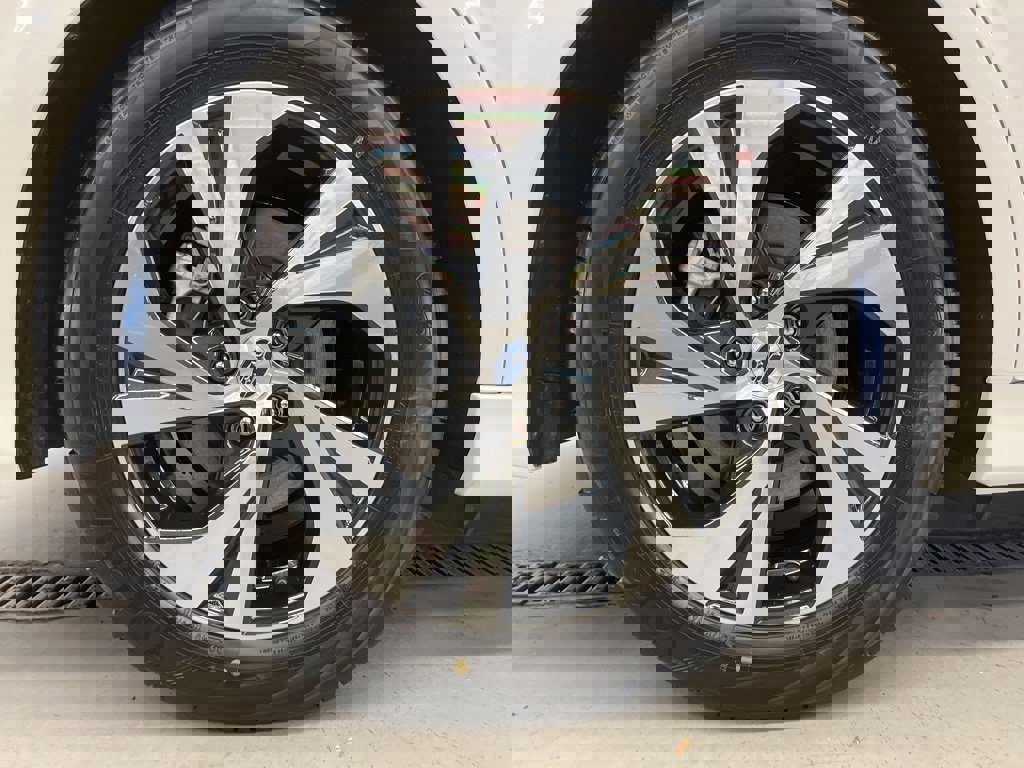 Certified 2025 Subaru Legacy Premium image 33