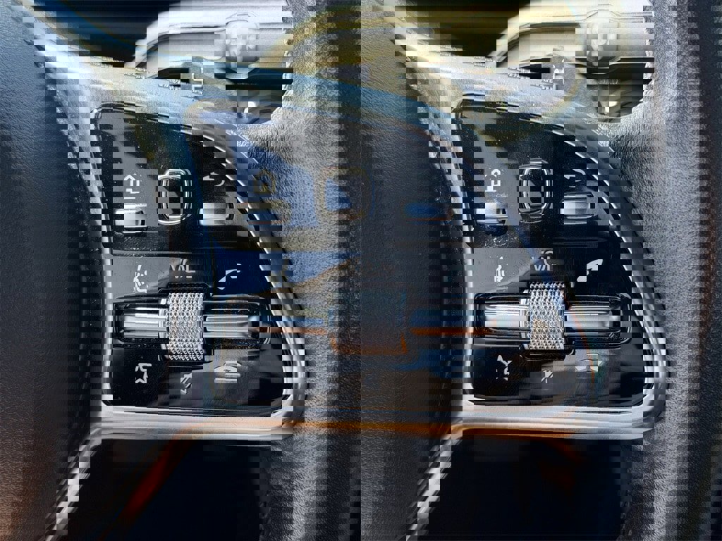 Used 2023 Mercedes-Benz CLA 250 image 22