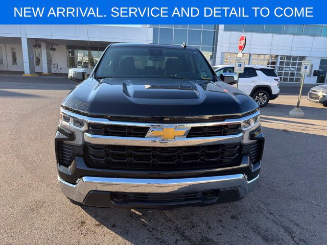 Certified 2025 Chevrolet Silverado 1500 LT AWD/4WD image 4
