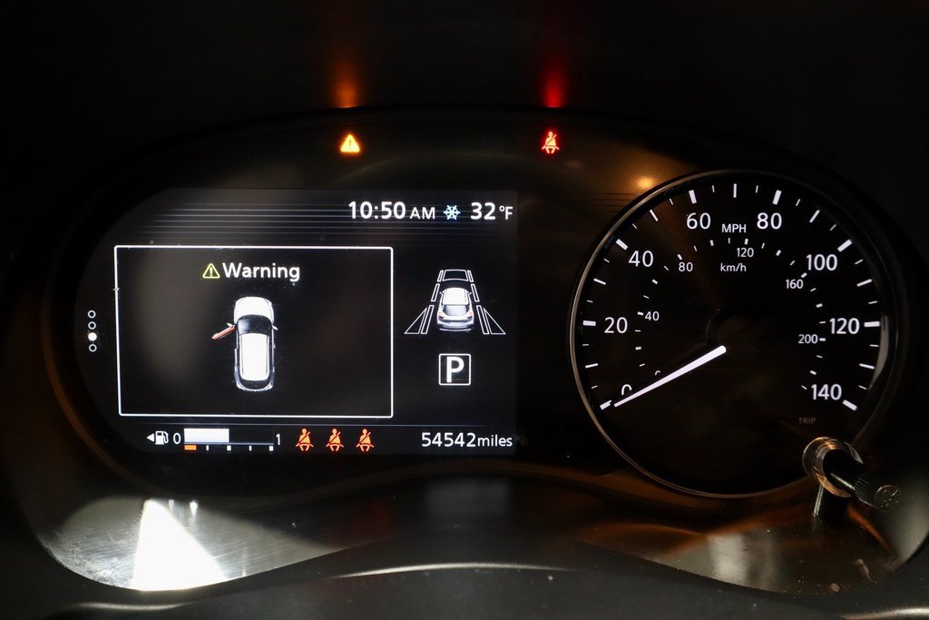 Certified 2023 Nissan Kicks SR w/ SR Premium Package image 30