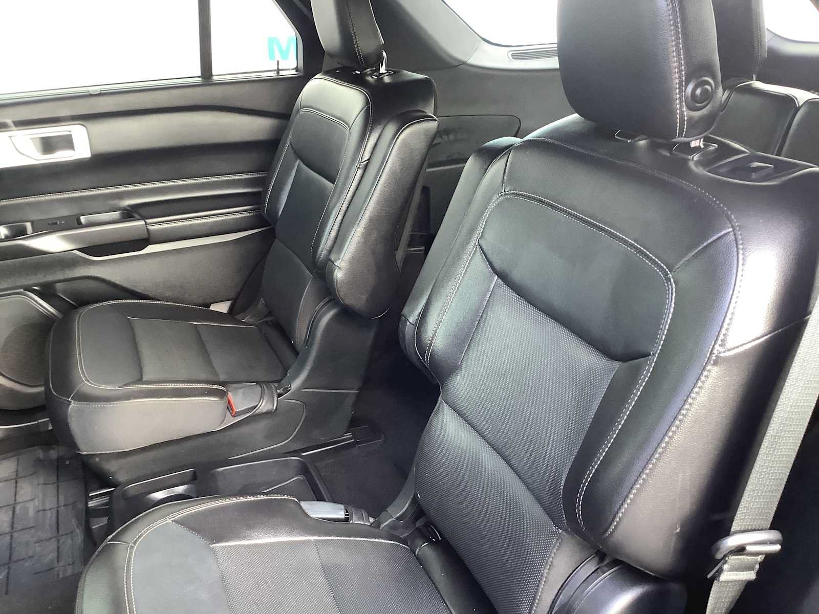 Used 2020 Ford Explorer Limited AWD/4WD image 13