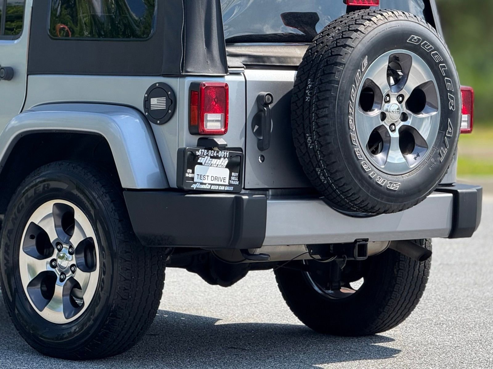 Used 2016 Jeep Wrangler Unlimited Sahara image 46