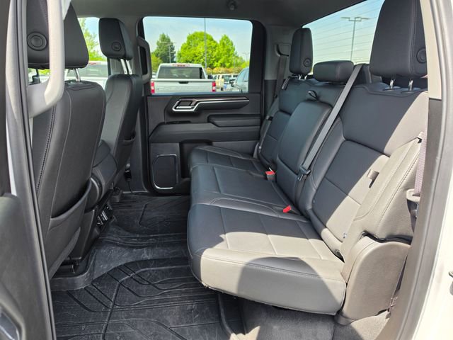 Used 2024 Chevrolet Silverado 3500 LTZ AWD/4WD image 11