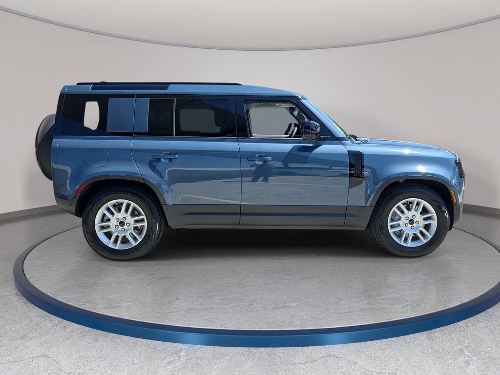 New 2026 Land Rover Defender 110 S AWD/4WD image 4