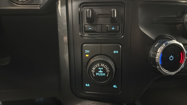 Used 2023 Ford F150 Lariat w/ Equipment Group 502A High AWD/4WD image 35