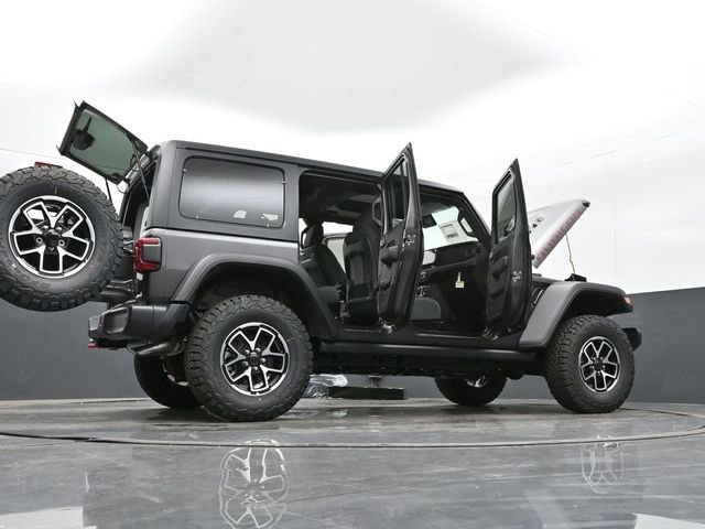Used 2024 Jeep Wrangler Unlimited Rubicon w/ Technology Group image 50